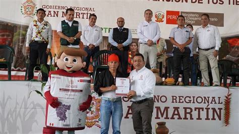 Goresam Entrega T Tulos Rurales A Favor De Tres Comunidades Nativas