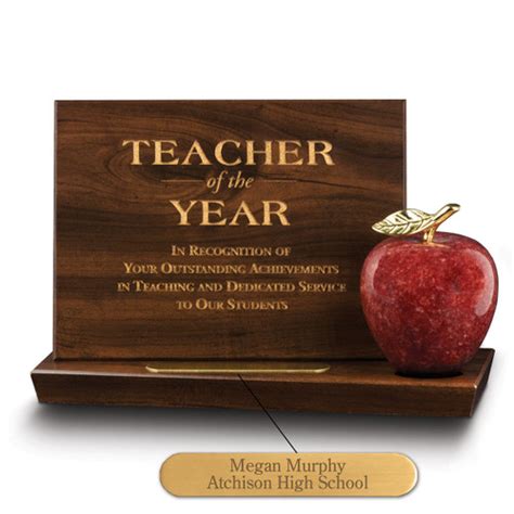 Teacher of the Year Award | Personalized Teacher Recognition Awards at Master Teacher Awards.com ...