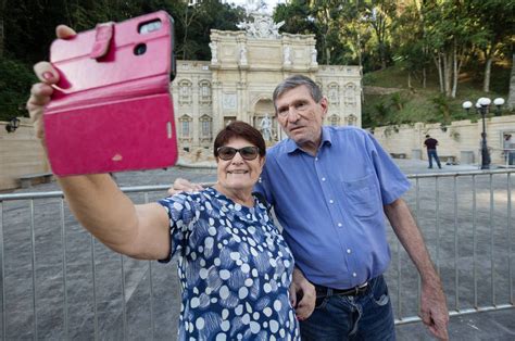 Serra Negra Sp Inaugura R Plica Da Fontana Di Trevi Cone Italiano