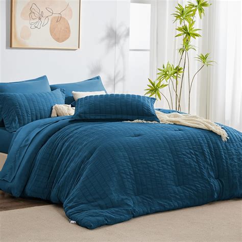 Amazon Cozylux Queen Seersucker Comforter Set With Sheets Teal Bed