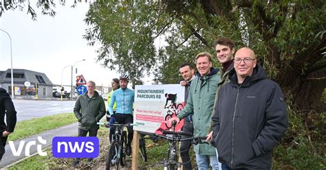 Nieuw Mountainbikeparcours Op Spectaculaire Plek Op Middenberm Van R