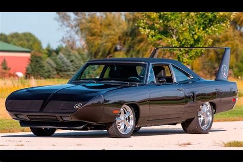 Plymouth Road Runner Superbird Restomod 1970 A Subasta