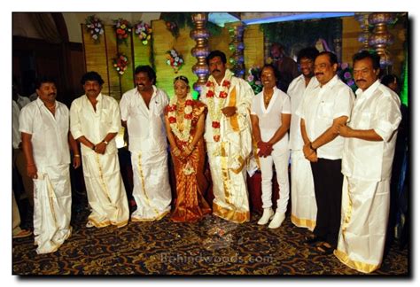 DEVA SABESH MURALI DAUGHTER MARRIAGE - Tamil Movie stills picture image ...