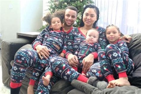 uicy Details of Ayesha Curry's Love Story With Stephen, Her Family Members and Recent Pursuits