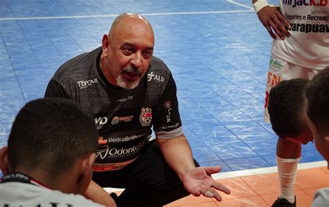 Cad Futsal Enfrenta O Dois Vizinhos Nesta Quinta Pela S Rie Ouro