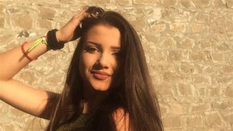 Viterbo Dimessa Da Ospedale Ragazza Di 16 Anni Trovata Morta Nel Suo