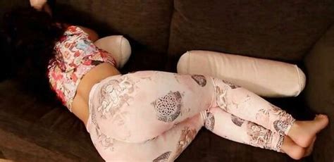 Giant Arse Gal Leggings Butt Jiggling G String Bum Dirty Dancing ZB Porn