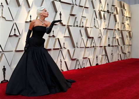 Lady Gaga Vence O Oscar De Can O Original Shallow Oscar G