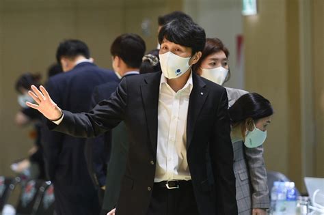 게임브리핑 ‘필승 다짐 구나단 감독대행 “최고 최상의 경기 위해 준비”