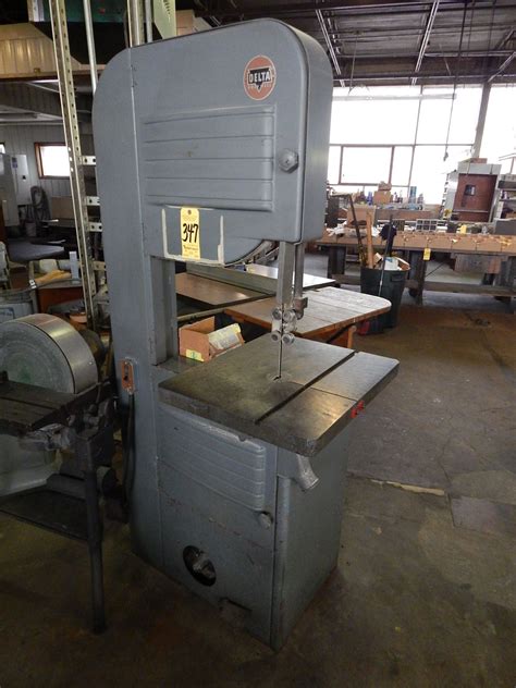 Delta Rockwell Model 28 350 20 Inch Vertical Wood Cutting Band Saw S