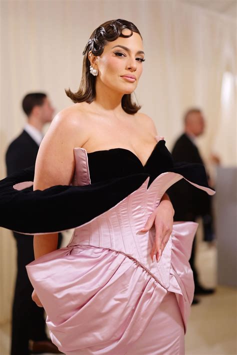 Ashley Graham Met Gala Celebmafia