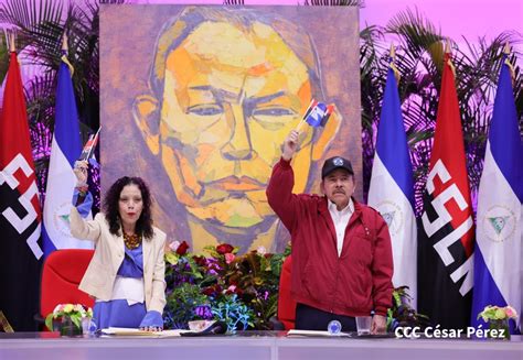 Acto En Celebración De La Intensa Y Fructífera Vida Del Comandante