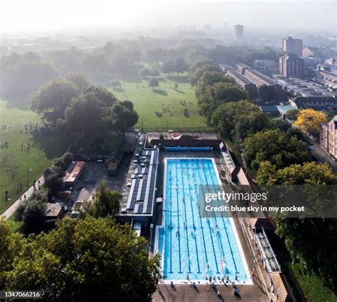 60 London Fields Lido Stock Photos, High-Res Pictures, and Images - Getty Images