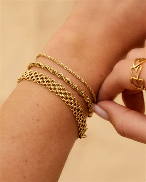 Platte Armband Mesh Goud Kleurig Armbanden Shop Finaste Nl