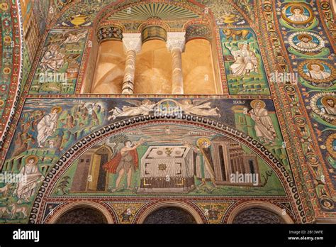 Mosaic Ravenna Chiesa Di San Vitale Fotograf As E Im Genes De Alta