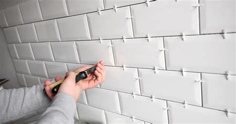 How To Use Tile Spacers Tile Guides Tiling Advice