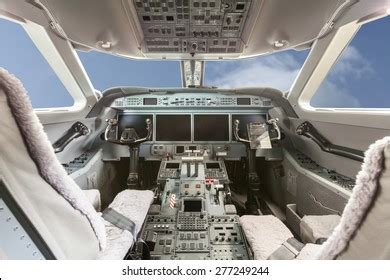 286 G550 jet Images, Stock Photos & Vectors | Shutterstock