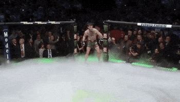 Conor Mcgregor Walk GIFs - Find & Share on GIPHY