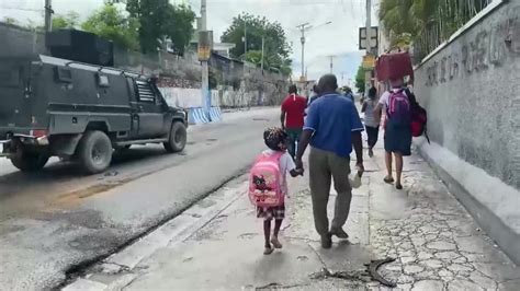 Familias Enteras Huyen De Puerto Pr Ncipe Tras Ataques De Las Ltimas Horas