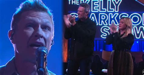 Blake Shelton And Kelly Clarkson Tear Up After Craig Morgan Sings New Song 'The Father, My Son ...