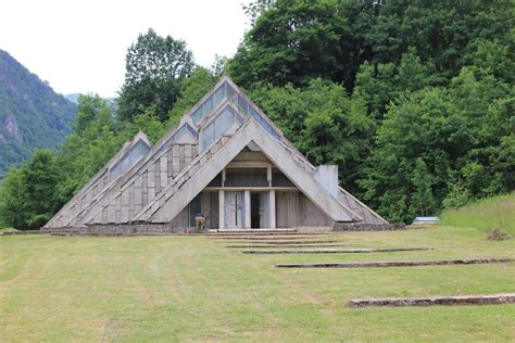 Gallery of Eastern Bloc Architecture: Monumental Museums & Memorials - 2