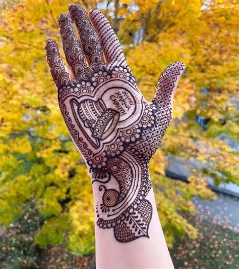 33+ Beautiful Karwa Chauth Mehndi Design 2024