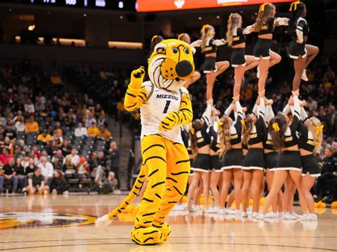 Men's basketball rotations - Mizzou Today: Missouri Tigers Football & Basketball Recruiting