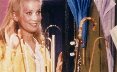 The Poetry of Heartbreak in ‘The Umbrellas of Cherbourg’ | PopMatters