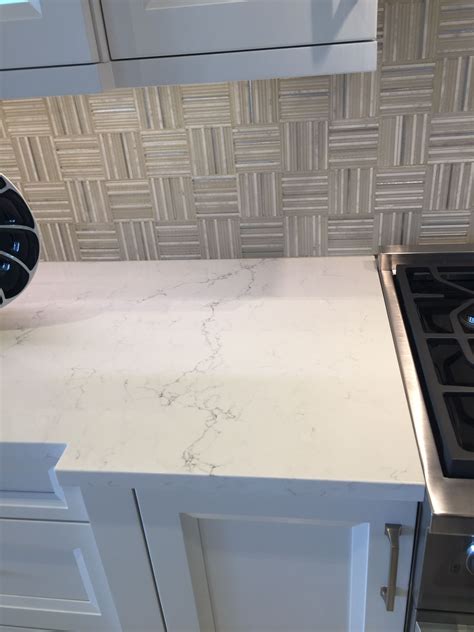 Pretty Quartz Countertop Called Pompeii Misterio Quartz Kitchen