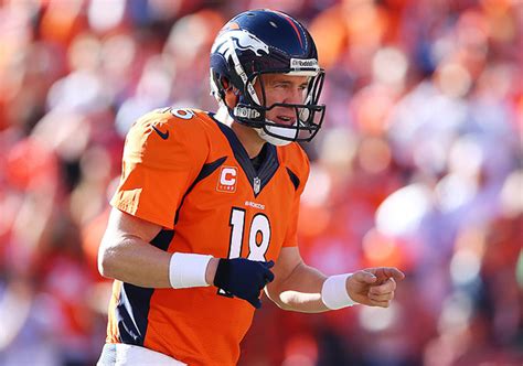 Peyton Manning's 'Omaha' calls net $24,800 for charity - Sports Illustrated