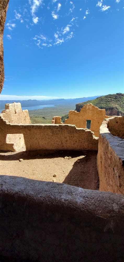 Tonto National Monument Cliff dwellings : arizona