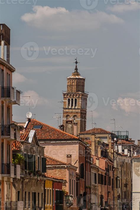 Unique Italian city of Venice 39194393 Stock Photo at Vecteezy