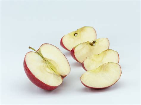 Are Brown Apple Slices Safe to Eat?