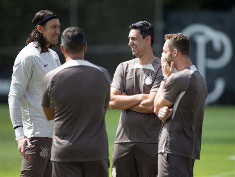 Veja Fotos Do Treino Do Corinthians Nesta Segunda Feira Gazeta Esportiva