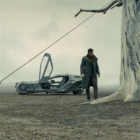 «Бегущий по лезвию 2049» с треском провалился в прокате США: подробный ...