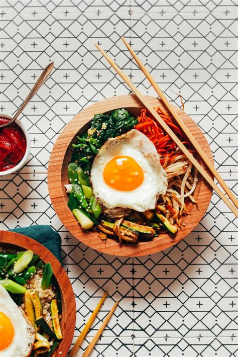 Easy Bibimbap With Gochujang Sauce Minimalist Baker Recipes