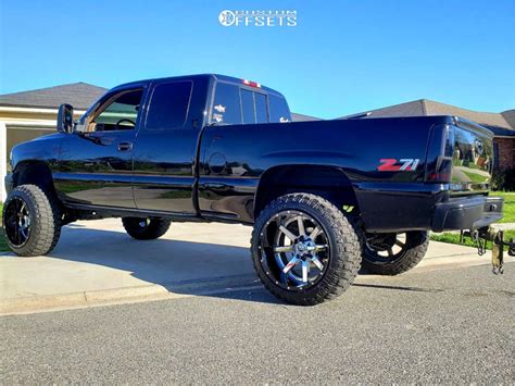 2000 Chevrolet Silverado 1500 With 22x14 70 Fuel Maverick D260 And 35 12 5r22 Fury Offroad