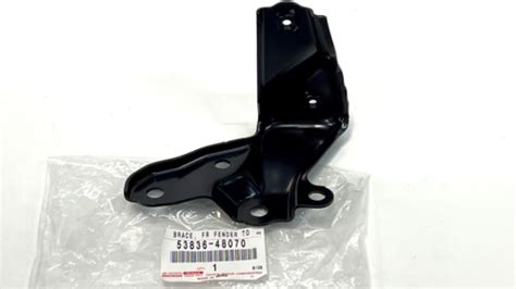 2021 VENZA GENUINE TOYOTA BRACKET FRONT FENDER SIDE DRIVER SIDE 53836