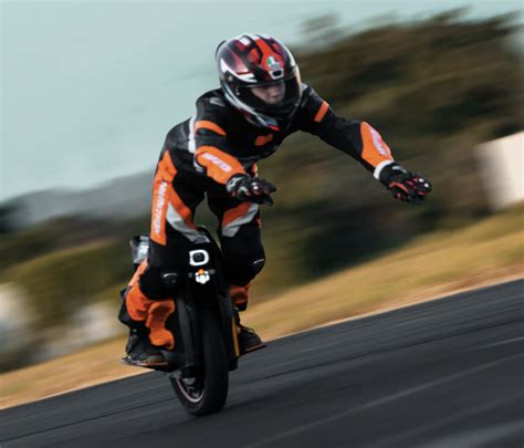 Im Not Saying This 93 Mph Unicycle Is A Death Trap Im Just Saying It