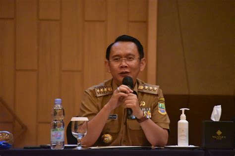 Dampak Bbm Subsidi Naik Pj Bupati Bekasi Alokasikan Anggaran Rp