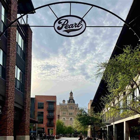 3 Reasons To Visit The Historic Pearl District In San Antonio ⋆ Middle