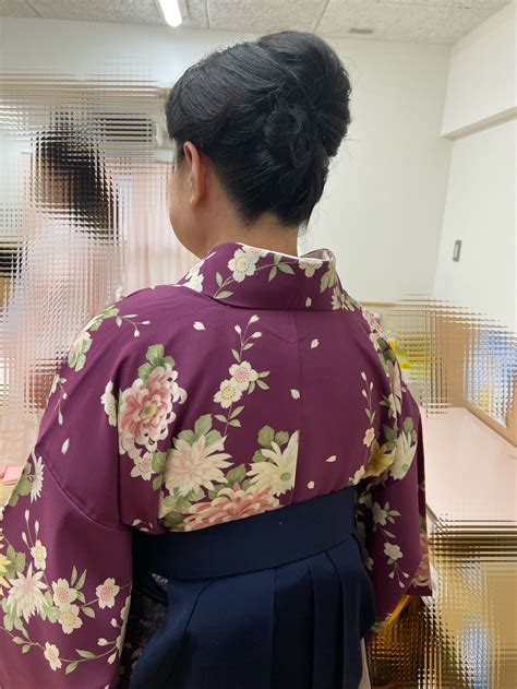 38 袴着付けandヘアセット きもの着付け・才蔵 くらしのマーケット