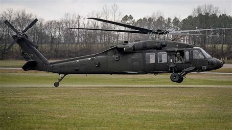 9 Dead After 2 Black Hawk Helicopters Crash In Kentucky Abc News