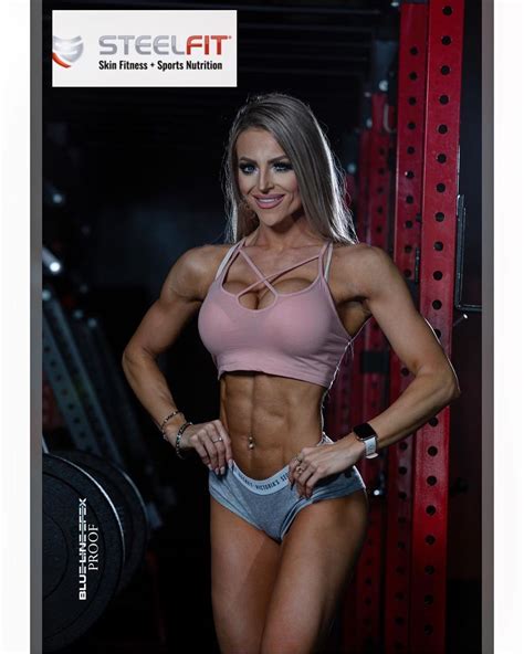 2 045 Me Gusta 45 Comentarios IFBB PRO Chyanne Eve