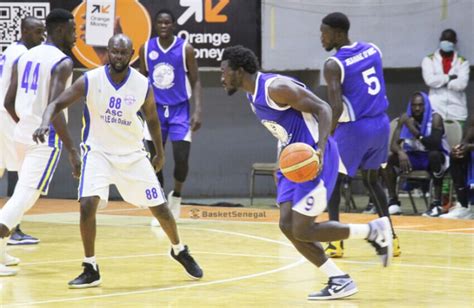 N Masculin Douanes As Ville De Dakar Et Duc En Play Offs