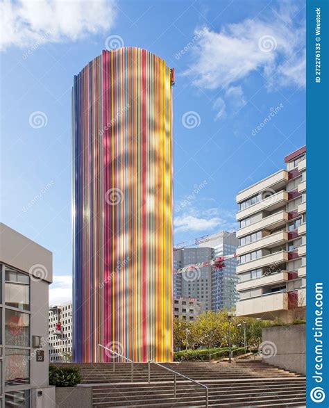 The Beautiful Vibrant Le Moretti Chimney Sculpture In Courbevoie