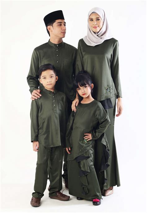 Baju Melayu Hijau Lumut Baju Melayu Hijau Emerald Set Sedondon Ayah