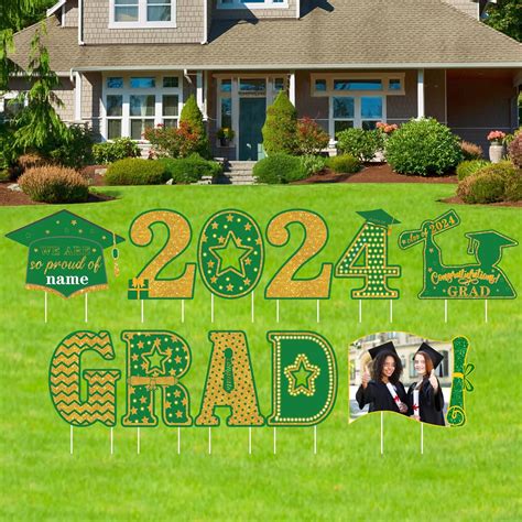 Aubao Customized Graduation Yard Sign Class Of 2024