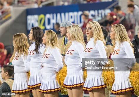 University Of Southern California Cheerleaders Photos And Premium High