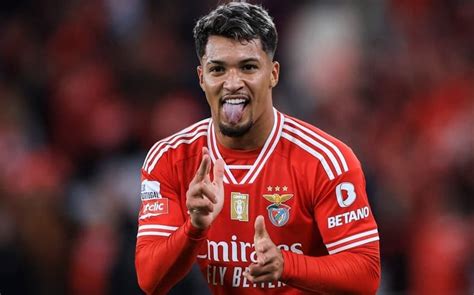 Marcos Leonardo Marca Mais Um Em Goleada Do Benfica Lance